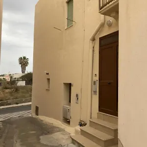 Bent El Rhia , Pantelleria Italia